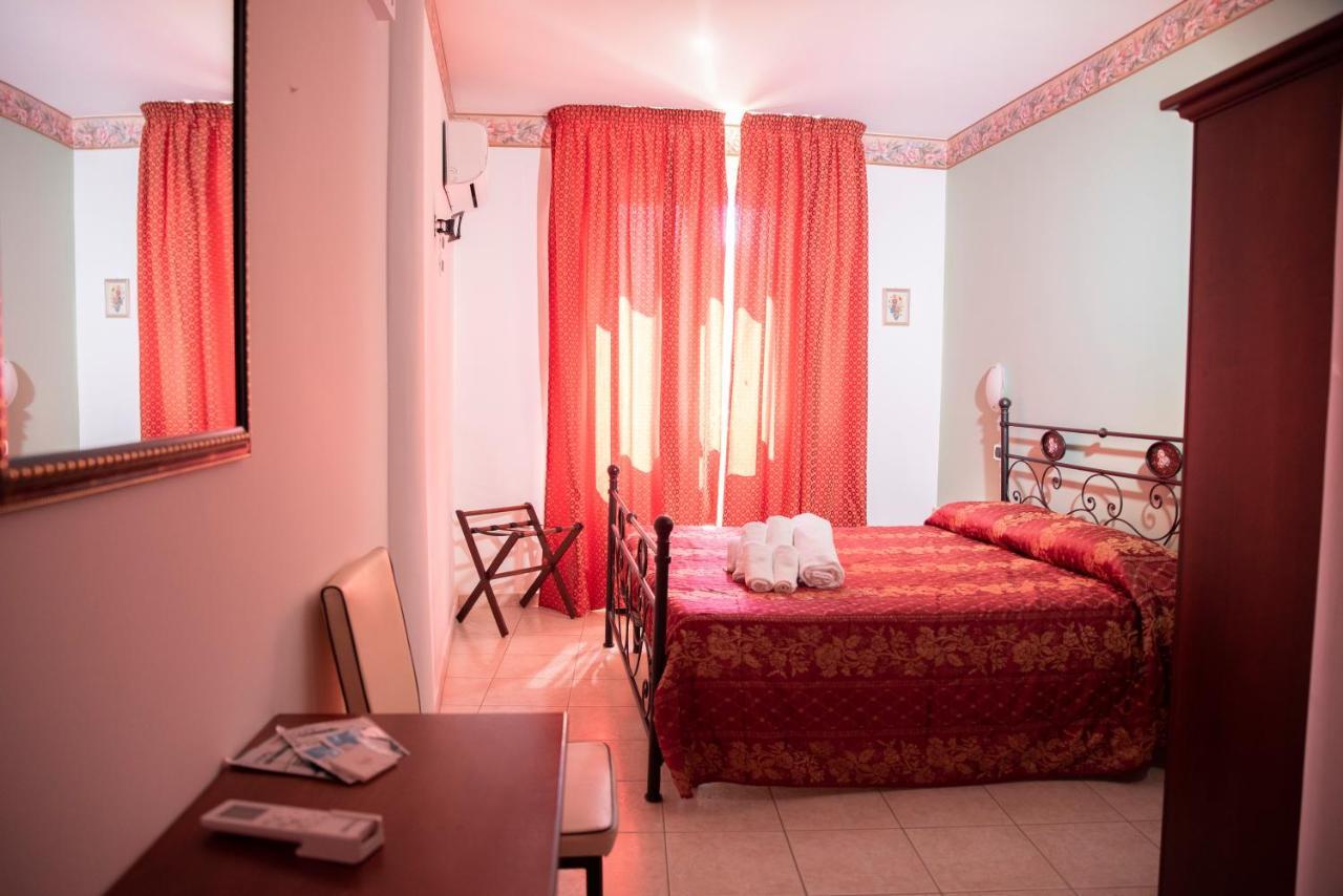 Carlo Five Bed & Breakfast Porto Empedocle Eksteriør bilde